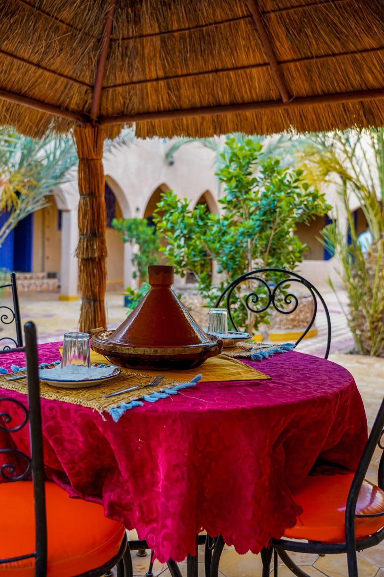 Auberge Les Roches Merzouga Exterior photo